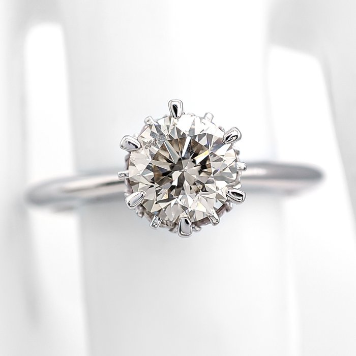 Ring - 14 karat Hvidguld -  0.87ct. tw. Diamant (Natur)