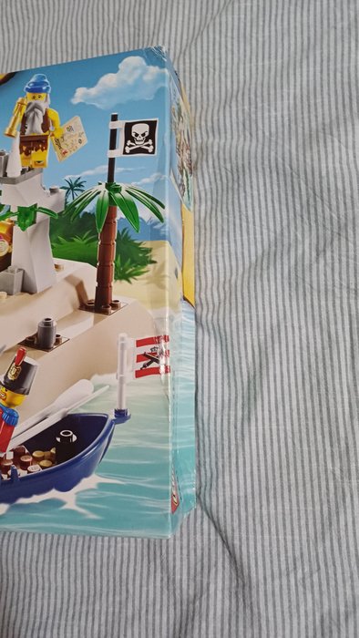 Lego - Pirates - 6241 - Loot island - 2000-2010