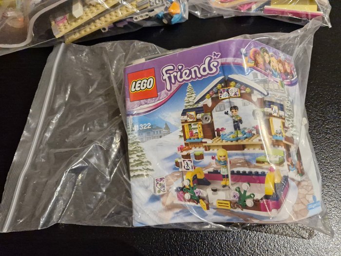 Lego - Andreas Pool Party,tuning Werkstatt,eislaufplatz,miss wohnmobil - 41374,41351,41322,41339 - Lego friends 41374,41351,41322,41339 4Sets komplett - 2000-2010 - Tyskland