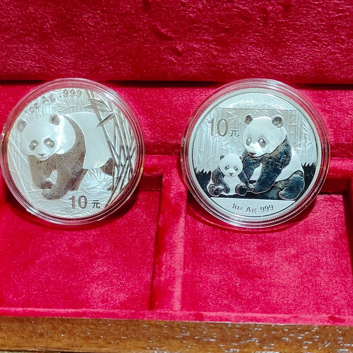 Kina. 10 Yuan 2002/2012 Panda, 4x1 Oz (.999)