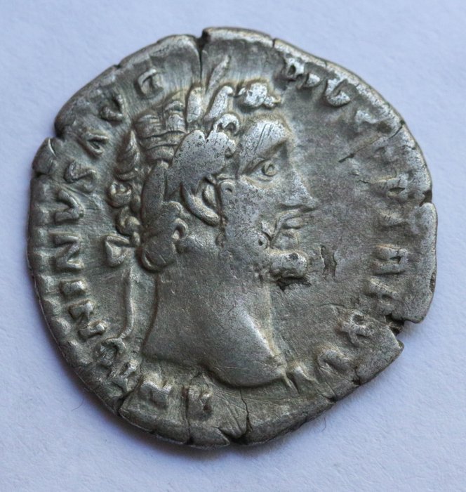 Romarriket. Antoninus Pius (138-161.. Denarius COS IIII  (Ingen mindstepris)