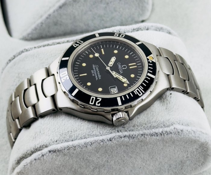 Omega - Seamaster Professional 200M - Ingen mindstepris - 3961052 - Mænd - 1990-1999