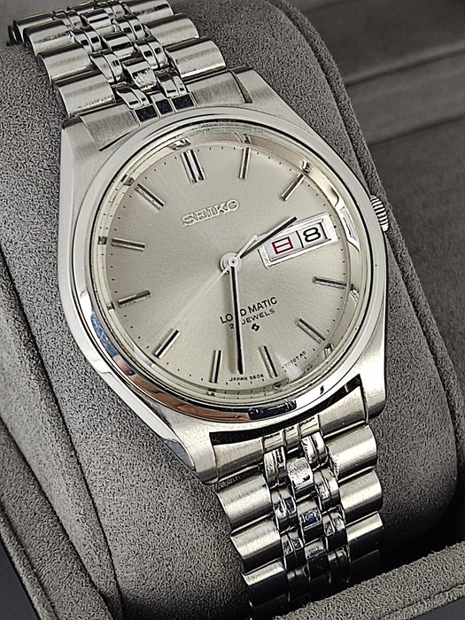 Seiko - Lord Matic - Ingen mindstepris - 5606-7070 - Mænd - 1970-1979