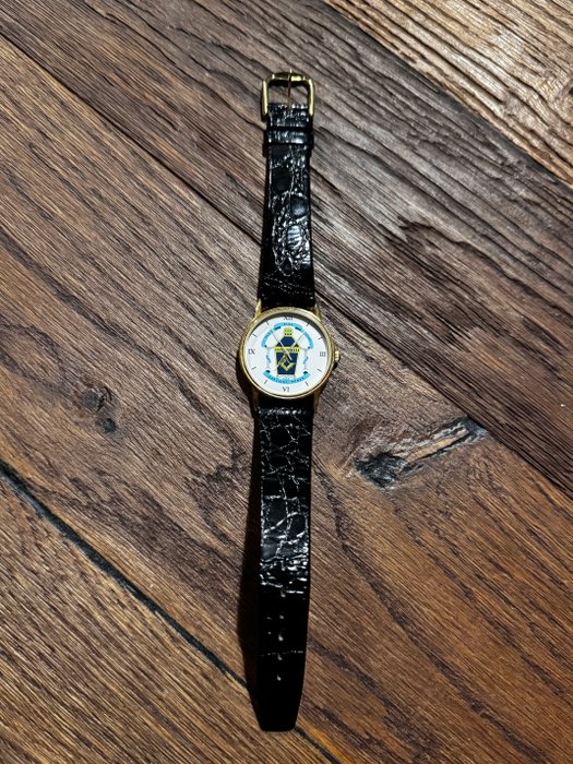 23 K Gold Plated “Old Blue Lamp Expicat Nomen”  Masonic Grand Master Watch - Unisex - 1970-1979