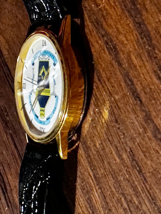 23 K Gold Plated “Old Blue Lamp Expicat Nomen”  Masonic Grand Master Watch - Unisex - 1970-1979