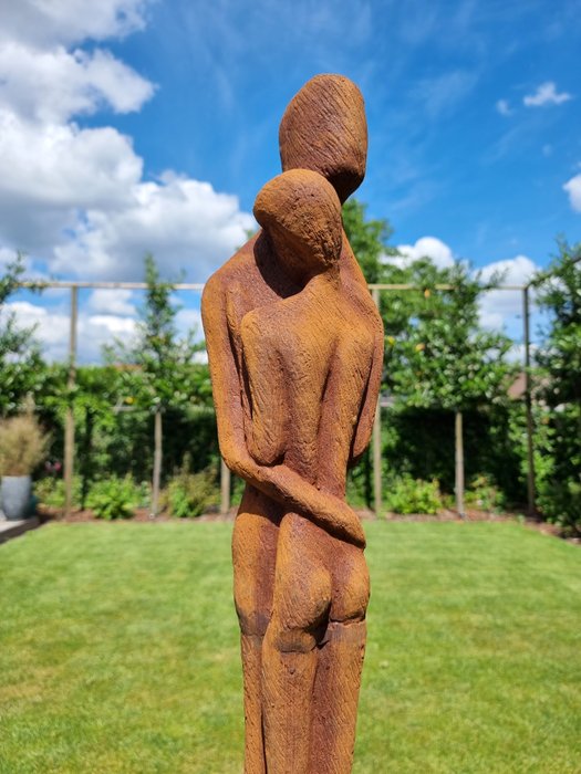 Skulptur, Omhelzend koppel - 100 cm - Jern