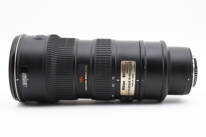 Nikon AF-S VR Zoom-NIKKOR ED 70-200mm f/2.8G IF\t \t\t Zoomobjektiv