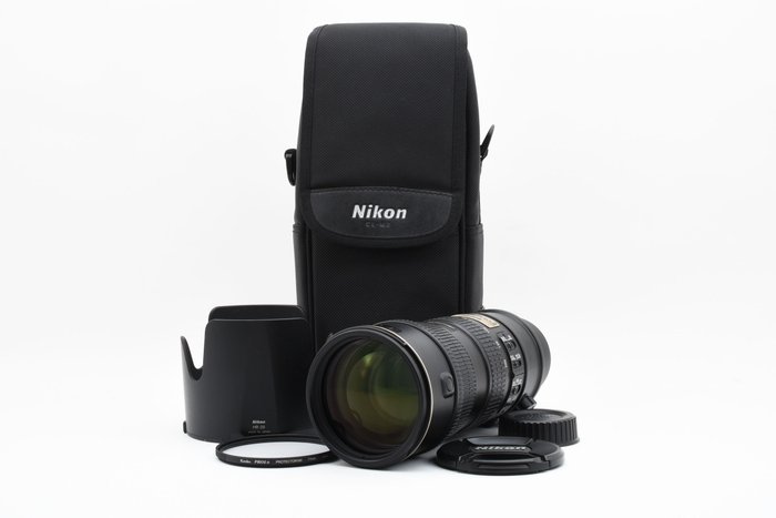 Nikon AF-S VR Zoom-NIKKOR ED 70-200mm f/2.8G IF\t \t\t Zoomobjektiv