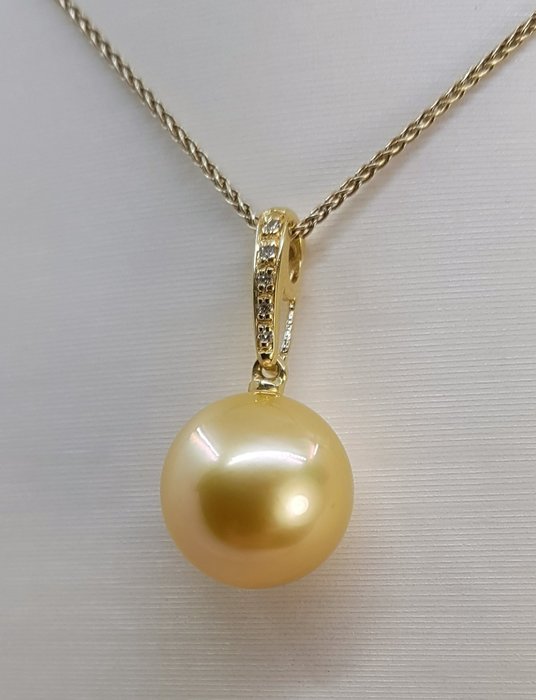 Halskæde med vedhæng - 14 karat Gulguld -  0.04ct. tw. - 11x12mm South Sea Pearl