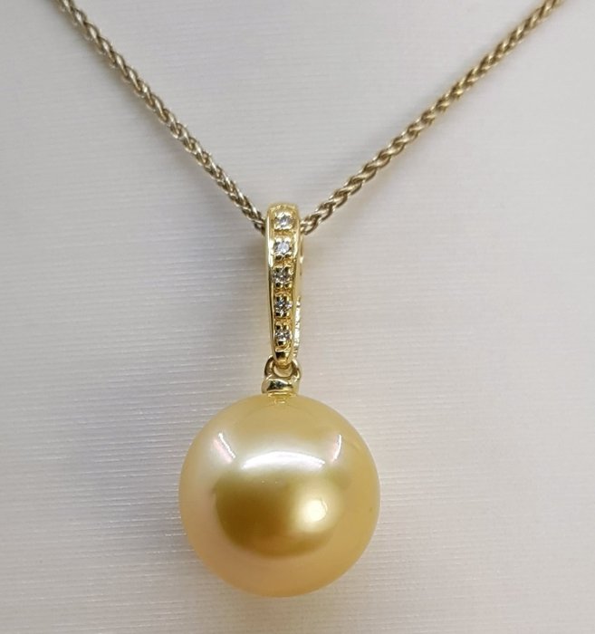 Halskæde med vedhæng - 14 karat Gulguld -  0.04ct. tw. - 11x12mm South Sea Pearl