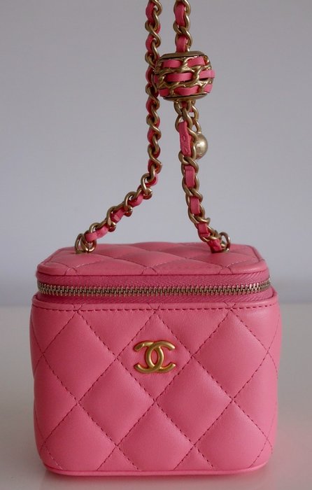 Chanel - Timeless Classic Flap New Mini - Håndtaske