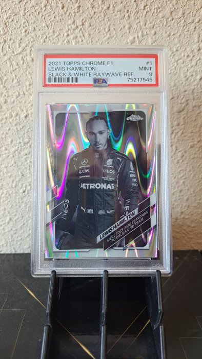 2021 Topps Chrome F1 Lewis Hamilton #1 Black  White Raywave Refractor PSA 9 - 1 Graded card