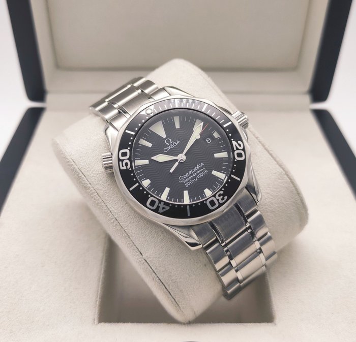 Omega - Seamaster Professional Mid Size - 2262.50.00 - Unisex - 2000-2010