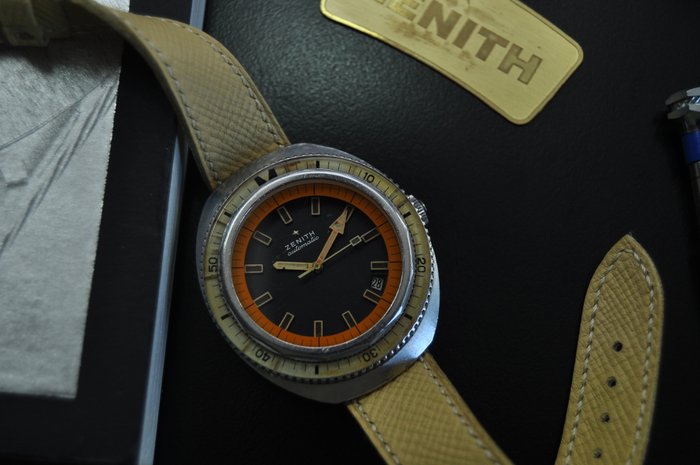 Zenith - Diver 1000 Meter Model First Bacalite Yellow Bezel - A3637 - Mænd - 1970-1979