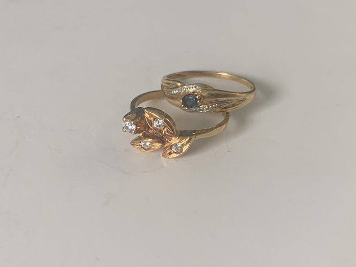 Ring - 18 kraat Gulguld -  0.22ct. tw. Safir - Diamant - Dobbelt sæt, to ringe