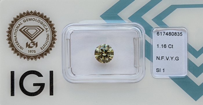 1 pcs Diamant  (Naturfarvet)  - 116 ct - Rund - Fancy vivid Gullig Grøn - SI1 - International Gemological Institute (IGI)