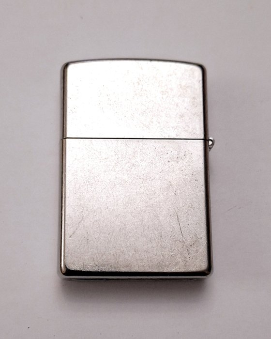 Zippo, Zippo Car "Febrero de 2010" - Lighter - Stål