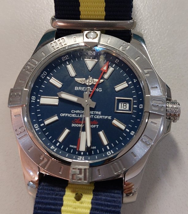 Breitling - Avenger II GMT - A32390 - Mænd - 1850-1900