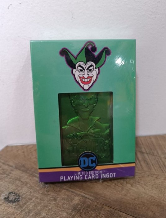 Batman -  - Filmrekvisitter Limited Edition Joker Card (i ny stand aldrig åbnet)