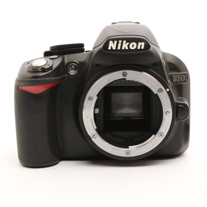 Nikon D3100 + Nikon 18-55mm VR lens + snuittas Digitalt refleks kamera (DSLR)