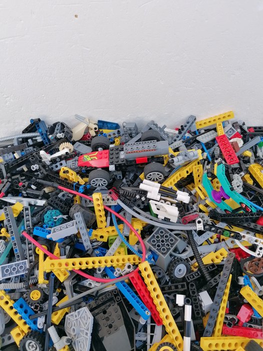 Lego - Technic - Assorti - Technic, 2,650kg. - 1990-2000 - Danmark