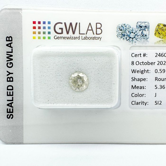 Ingen mindstepris - 1 pcs Diamant  (Natur)  - 0.59 ct - Rund - J - SI2 - Gemewizard Gemological Laboratory (GWLab)