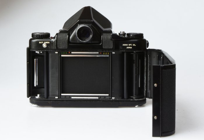 Asahi Pentax 6x7 MLU met Super Multi coated Takumar 6x7 1:45/75 Storformat kamera