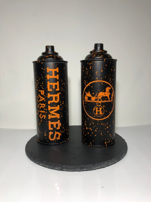 GF Exclusives - Hermès Spraycans + Base