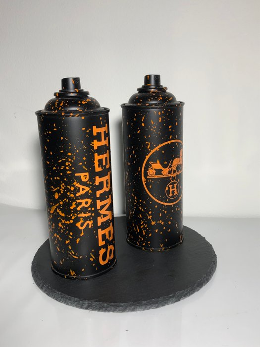 GF Exclusives - Hermès Spraycans + Base