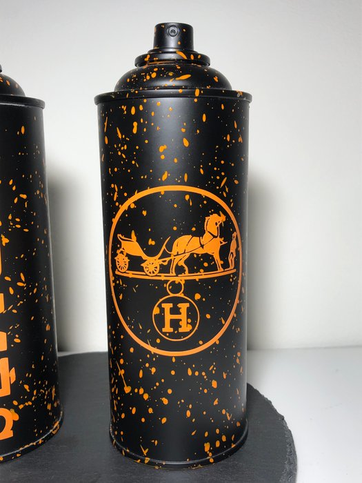 GF Exclusives - Hermès Spraycans + Base