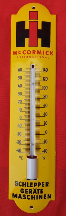 Emaljeplade - Gammelt metalemaljetermometer fra Mc Cormick traktorudstyrsmaskiner