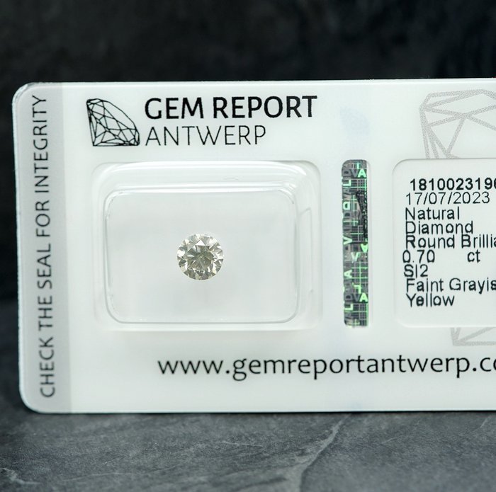 1 pcs Diamant  (Naturfarvet)  - 0.70 ct - Faint Grålig Gul - SI2 - Gem Report Antwerp (GRA)