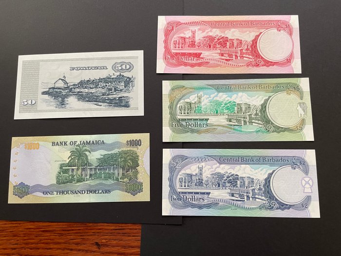 Verden. - 46 banknotes - Various Dates  (Ingen mindstepris)