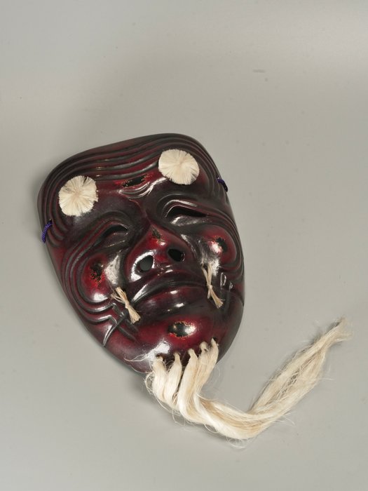 Dekorativt ornament - Japan - Noh maske - rødlig