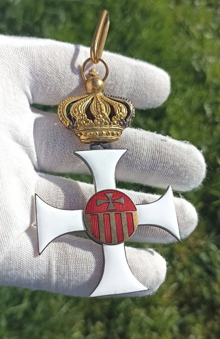 Italien - Medalje - Royal Sovereign Military Order of Lady of Mercy