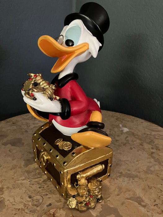 Uncle Scrooge - Sitting on a Treasure Box (small version)