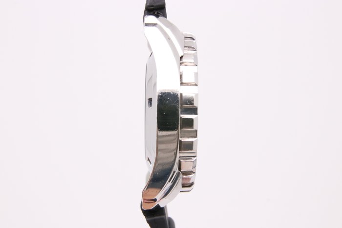 Seiko - Seiko 5 - Ingen mindstepris - SRP599J1 | 4R36-03T0 - Mænd - 2011-nu