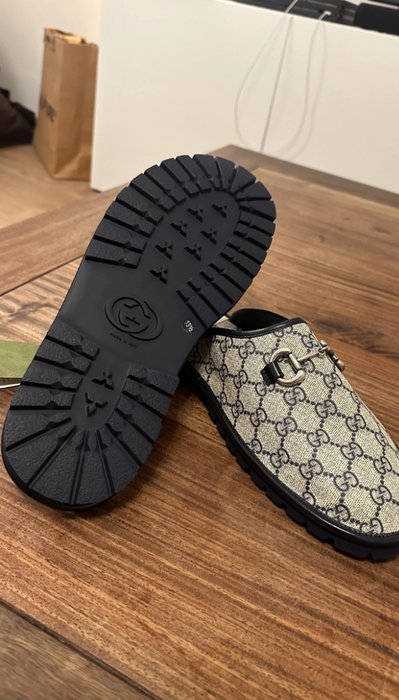 Gucci - Sandaler - Størelse: US 13,5