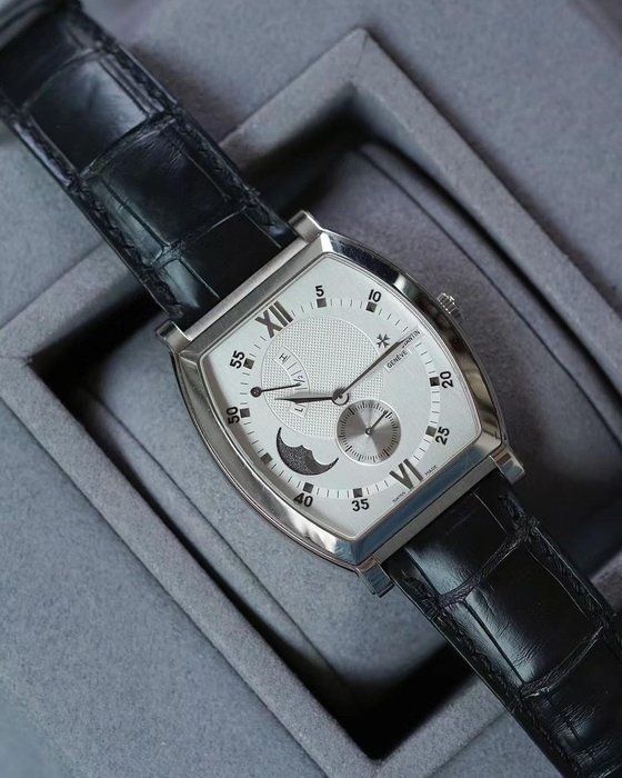 Vacheron Constantin - Malte Tonneau - 83080/000G-9408 - Mænd - 2011-nu