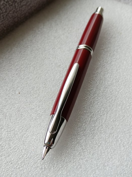 Pilot Capless - Penna Stilografica Pilot Capless Rosso nib 18 kt 750 - Fyldepen