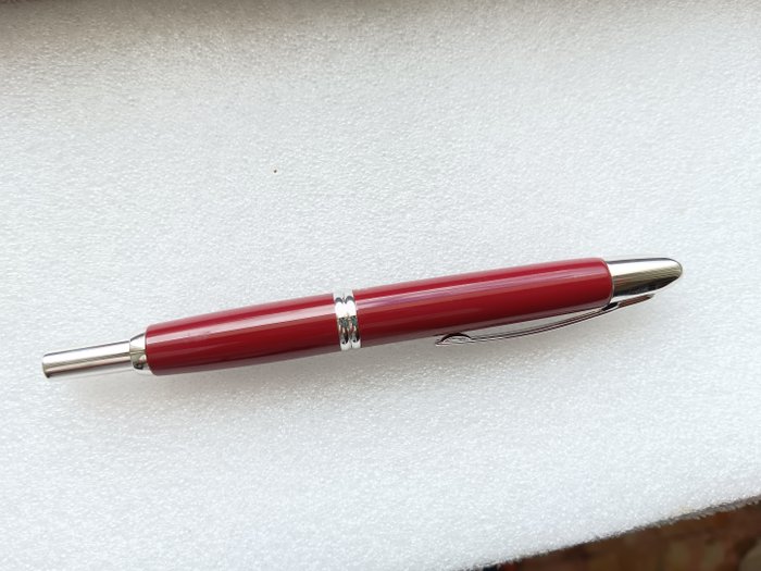 Pilot Capless - Penna Stilografica Pilot Capless Rosso nib 18 kt 750 - Fyldepen