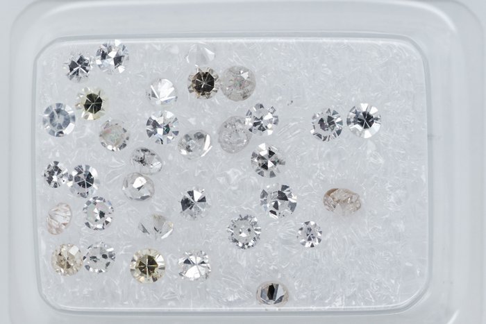 Ingen mindstepris - 33 pcs Diamant  (Natur)  - 107 ct - I3 VS1 - Gem Report Antwerp (GRA) - Rund enkelt snit