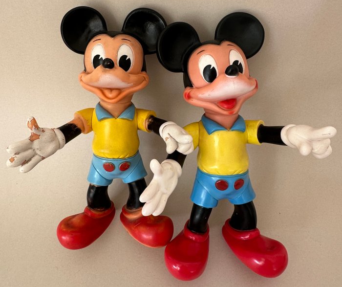 Mickey Mouse - 2 Knirkende figurer - Walt Disney Production