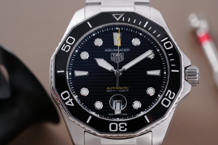 TAG Heuer - Aquaracer 300M Black Dial - WBP201A - Mænd - 2011-nu