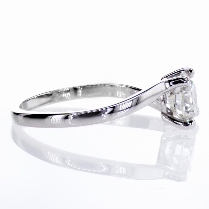 Ingen mindstepris - Forlovelsesring - 14 karat Hvidguld -  1.03ct. tw. Diamant (Natur)