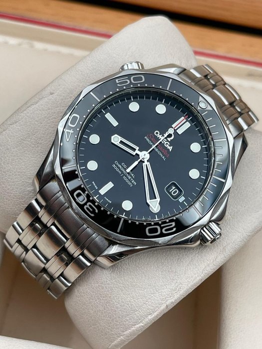 Omega - Seamaster Diver 300M - 21230412001003 - Mænd - 2011-nu