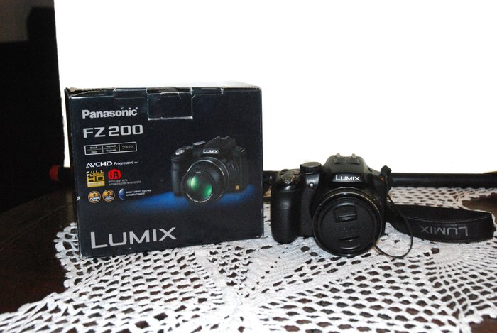 Panasonic Lumix DMc-FZ 200 Digitalkamera