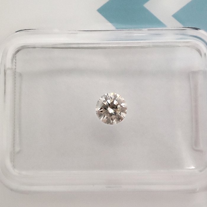 Ingen mindstepris - 1 pcs Diamant  (Natur)  - 0.25 ct - Rund - N (tonet) - I1 - International Gemological Institute (IGI)