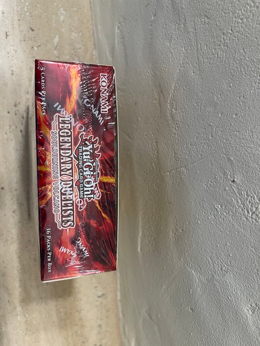 Konami - 1 Sealed box - Yu-Gi-Oh! - LEGENDARY  DUELISTES - 1 ere édition original 25 eme anniversaire