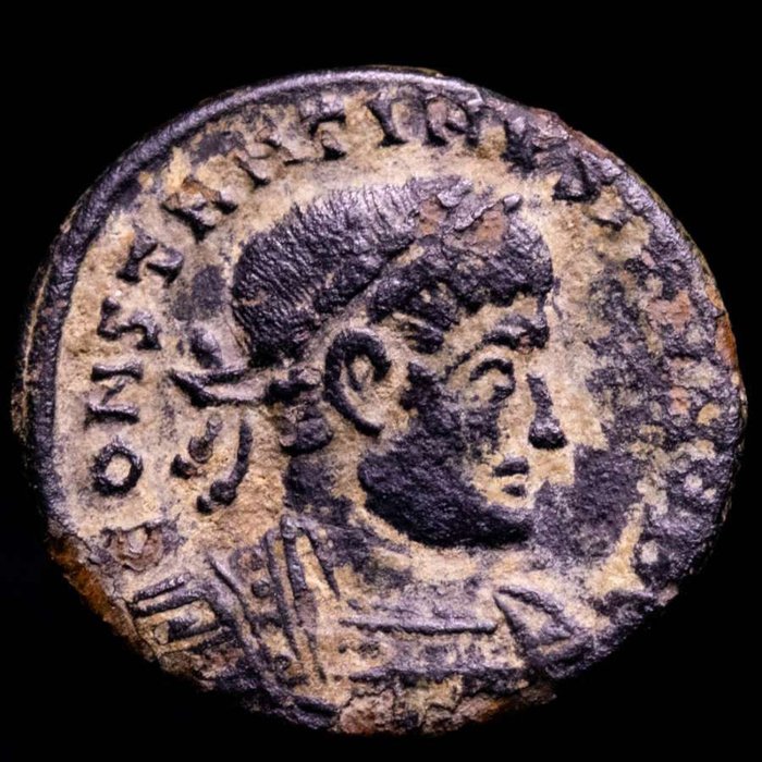 Romarriket. Constantine II (AD 337-340). Bronze brockage half follis reverse with the incuse bust.  (Ingen mindstepris)